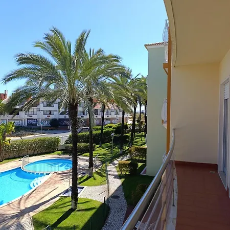 Sunny Balcony Apartment Albufeira