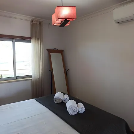 Sunny Balcony 阿尔布费拉
